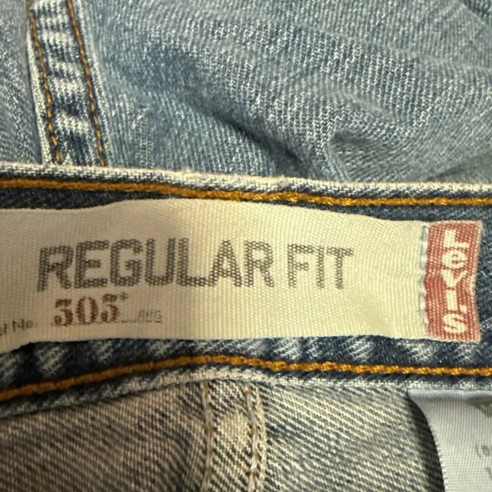 Levi's 505 Men's Blue Regular Fit Straight Leg Medium Wash Denim Jeans Pants 33
